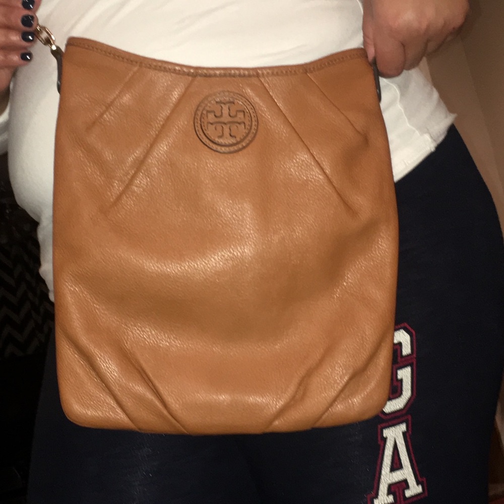 Kolbe, Tory Burch Crossbody - Picture 6 of 7